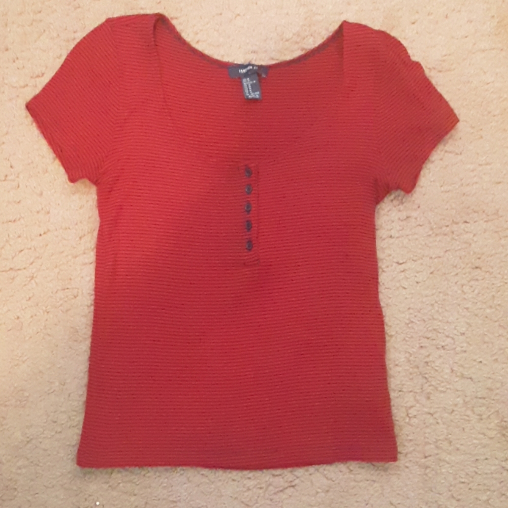 Red and navy blue striped t shirt